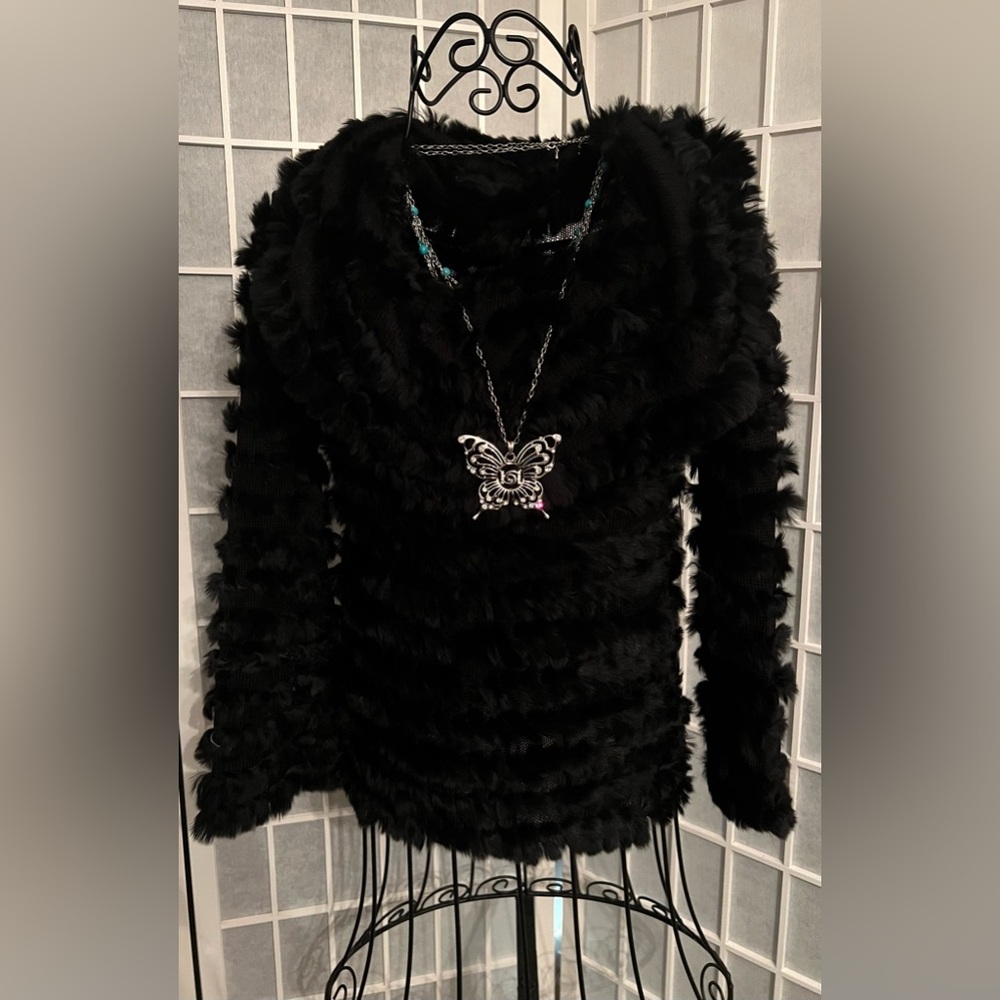 BCBG MAXAZRIA Rabbit Fur Off-Shoulder Top Black NWT - Picture 12 of 15